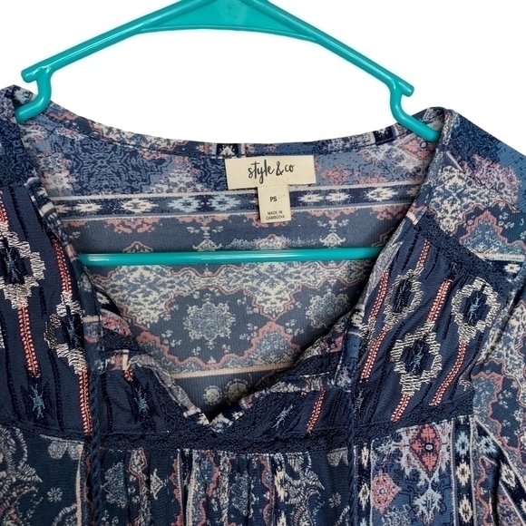 Style & CO WOMENS BLUE PATTERN TOP SIZE PS - Picture 3 of 7